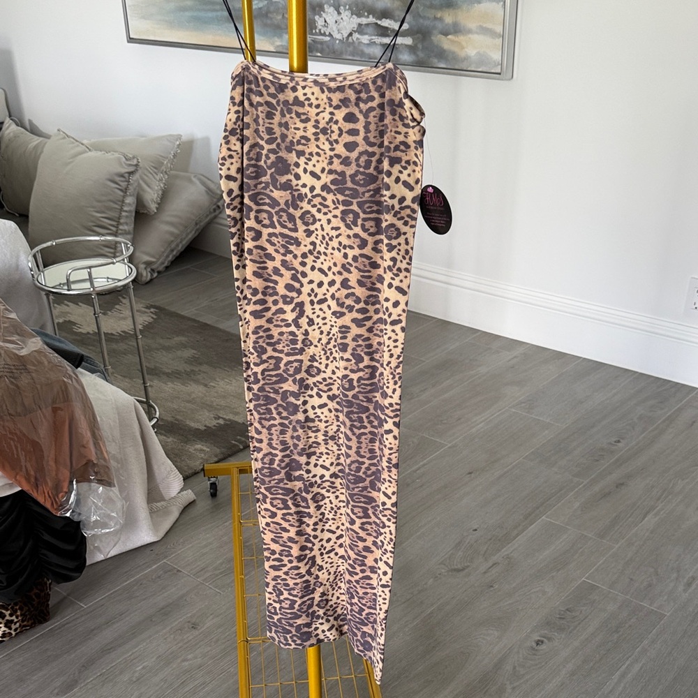 Leopard Print Midi dress